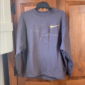 Nike oversized sweater